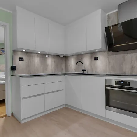 Northstay - Escape *