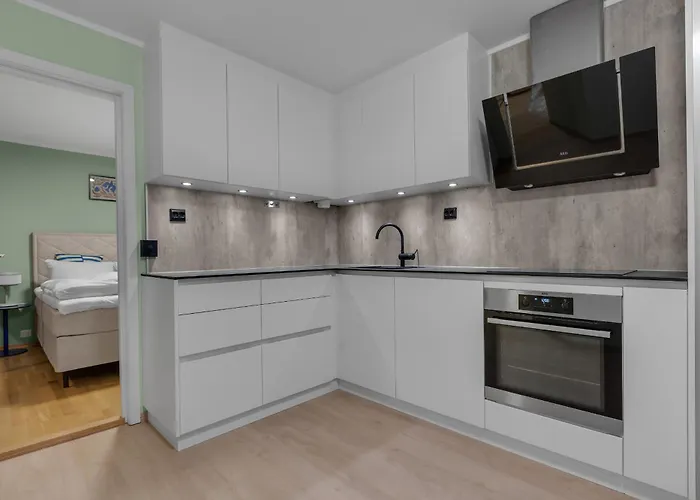 Northstay - Escape *